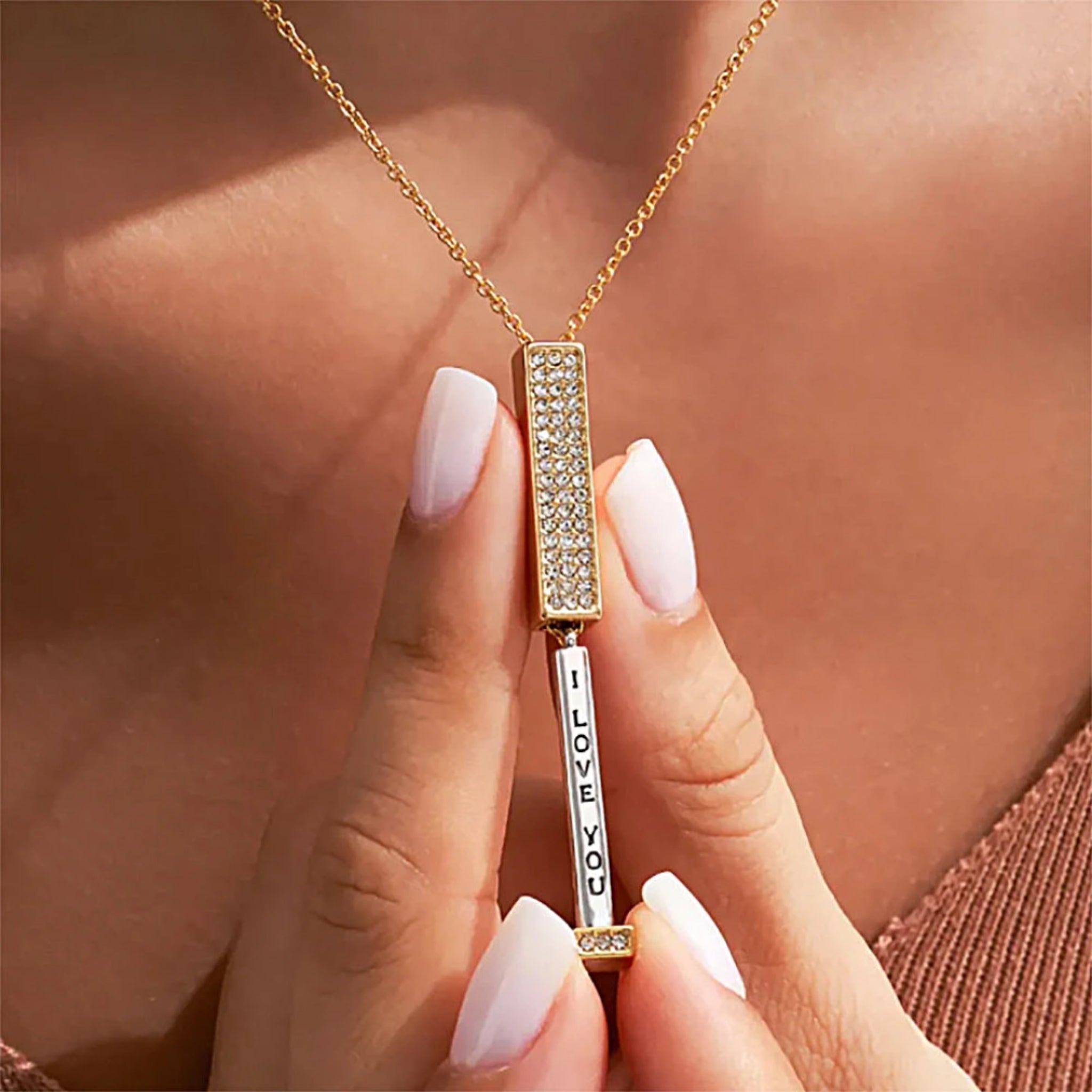 Shimmering Bar Pendant with Secret Engraving
